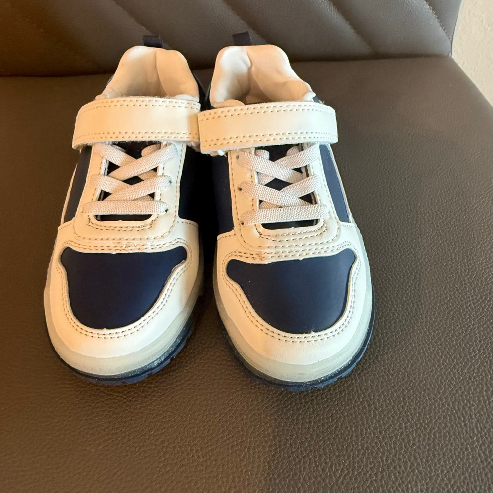 Boys Carter's Navy White Sneakers 10 (Toddler Boy)